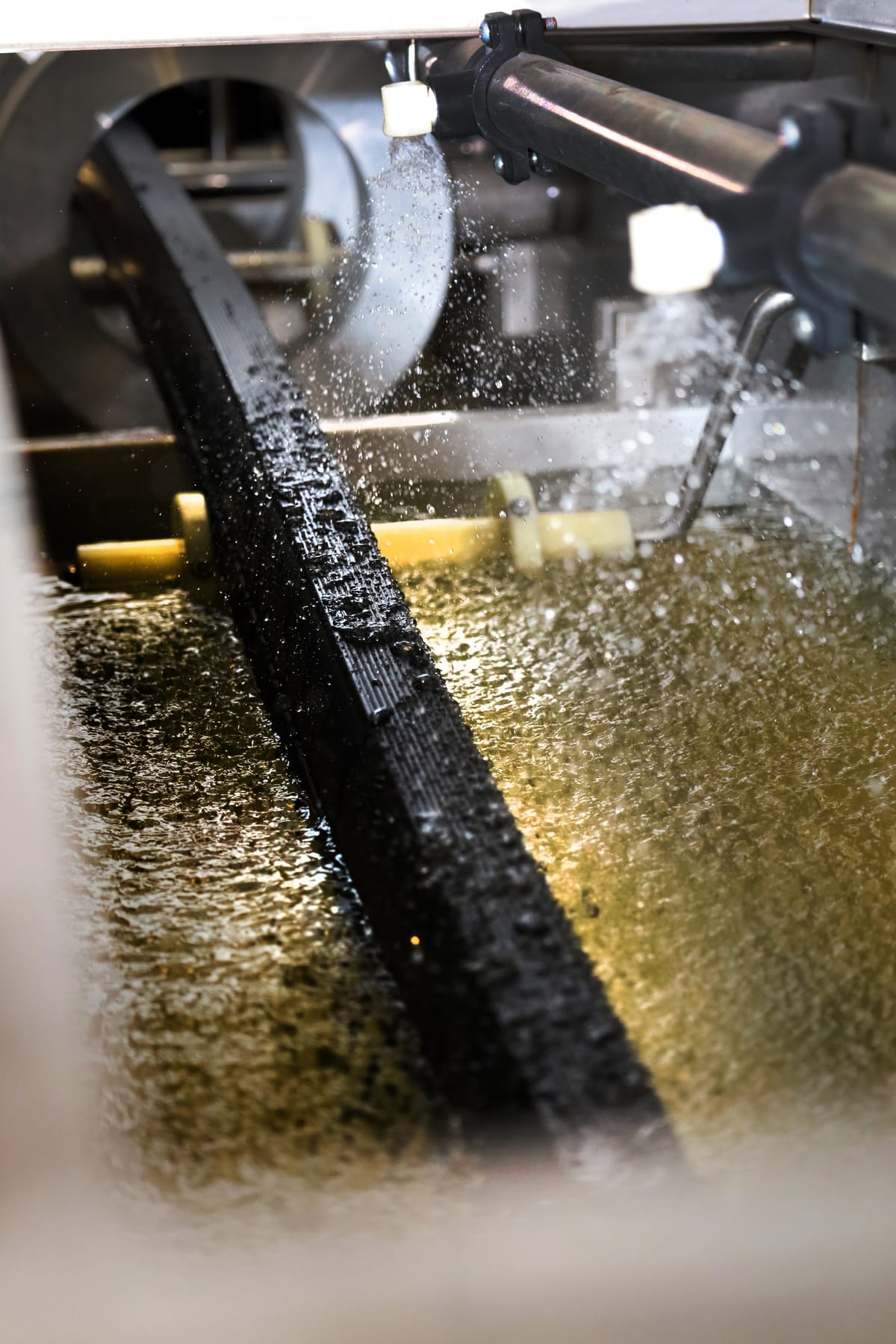 Rubber extrusion manufacturing process
